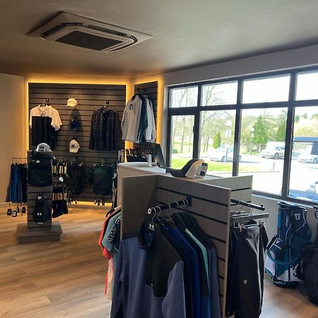 The Wiltshire Hotel, Golf And Leisure Resort Swindon Exteriör bild